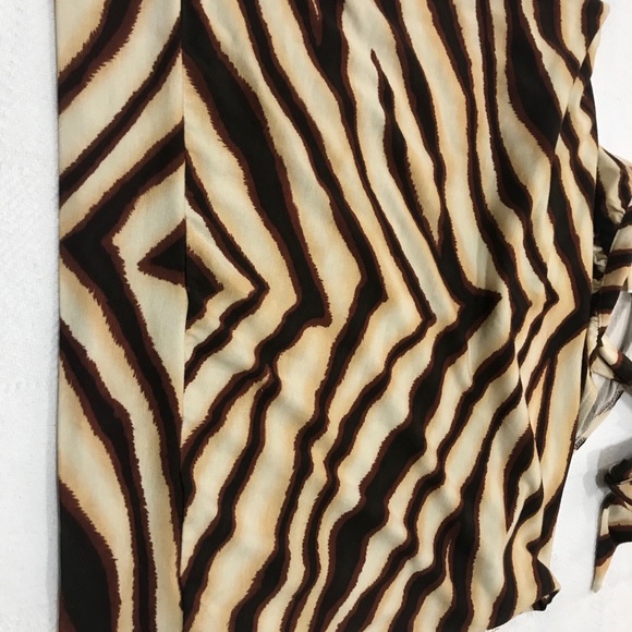 Michael Kors Animal Print Top - Picture 4 of 4